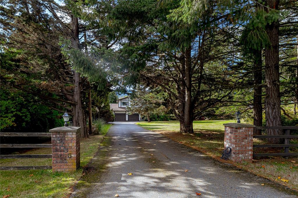 4286 Happy Valley Rd, 1030598, BC,