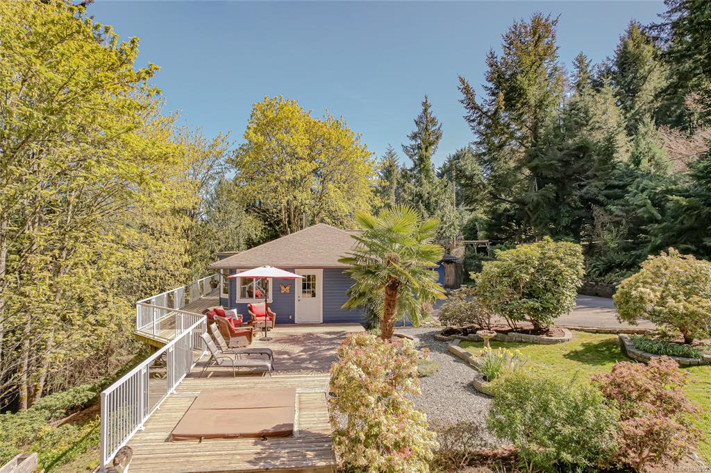 Fourth View of 170 Woodland Dr, Salt Spring, BC, V8K 1K2