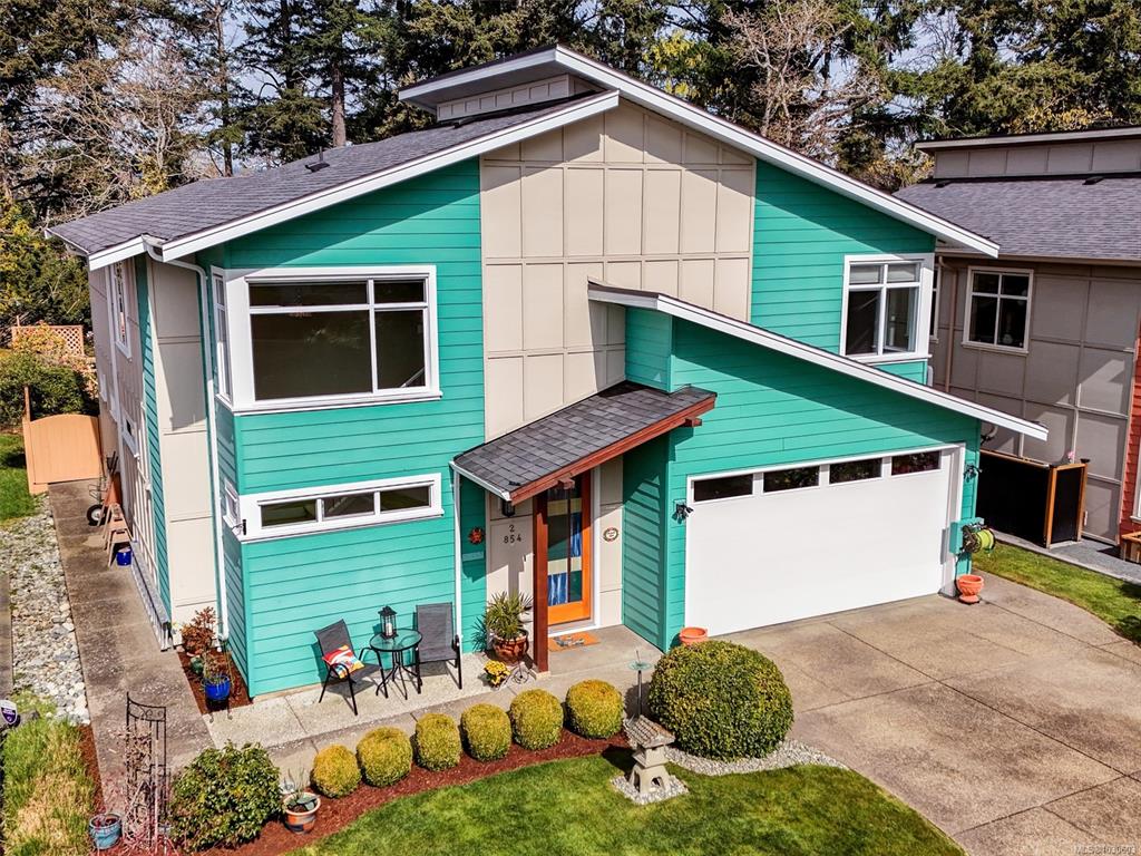 Second View of 854 Caroline Rd, Esquimalt, BC, V9A 4L9