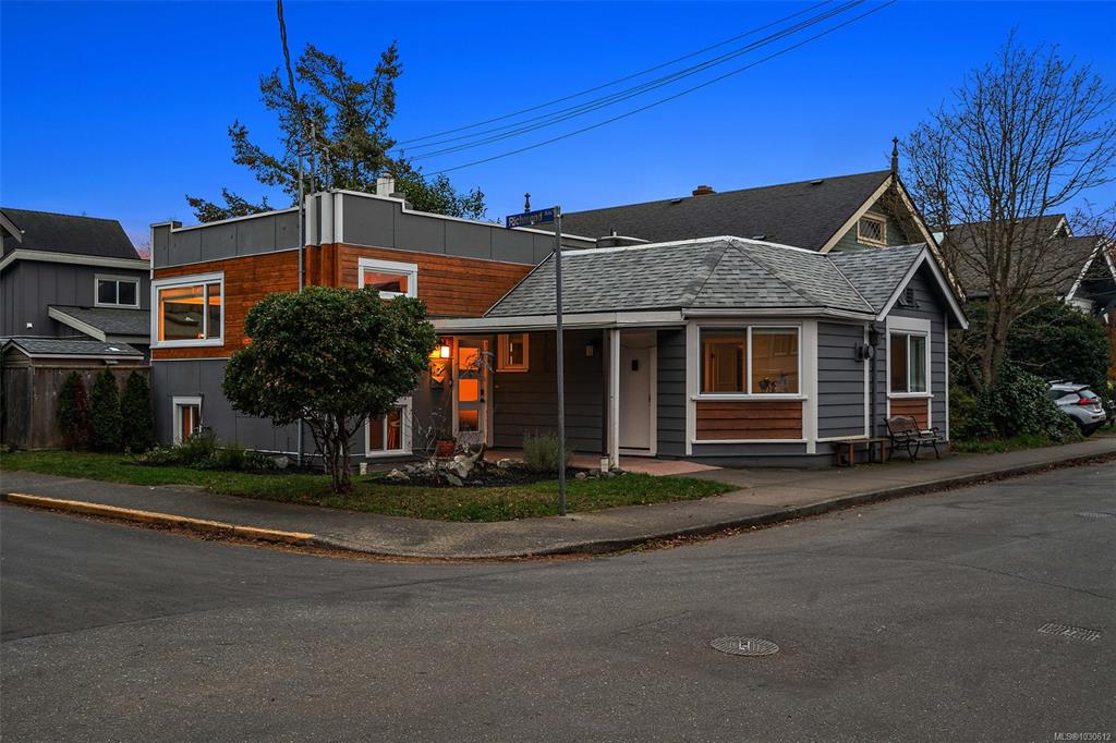 1779 Lillian Rd, 1030612, BC,