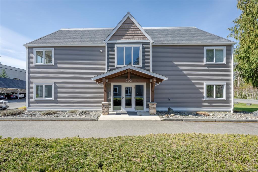 302 Village Way, 1030618, BC,