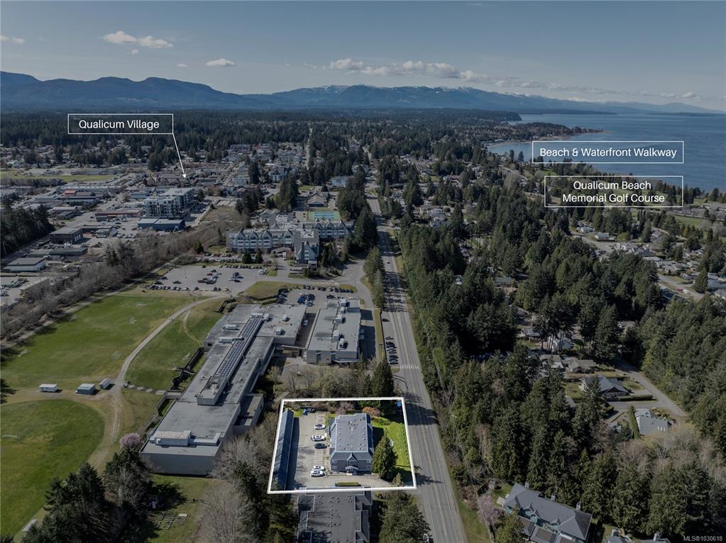 Fourth View of 302 Village Way, Alsace Lorraine, Qualicum Beach, BC, V9K 2H8