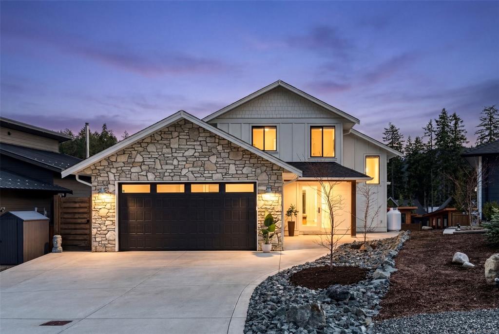 Third View of 9386 Lakefront Rise, Lake Cowichan, BC, V0R 2G1