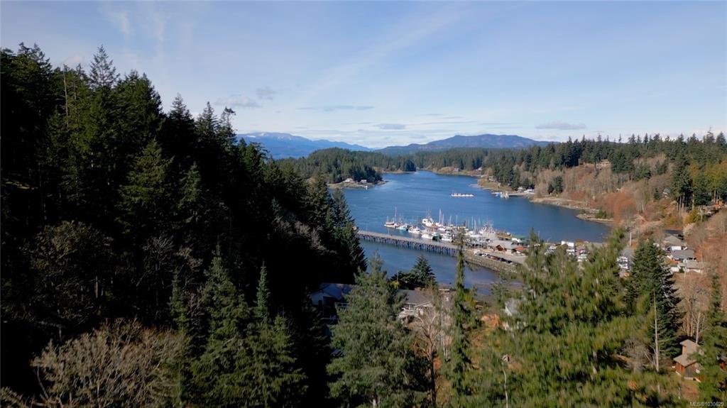 615 Green Rd, 1030629, BC,