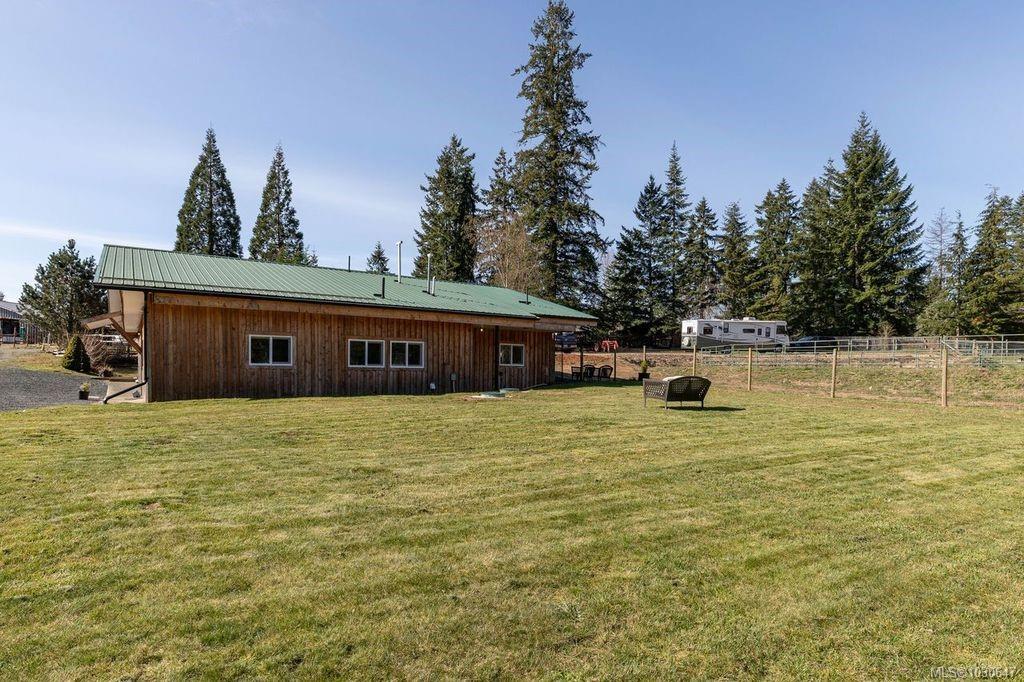 Fifth View of 2121 Dzini Rd, Black Creek, BC, V9J 1H1