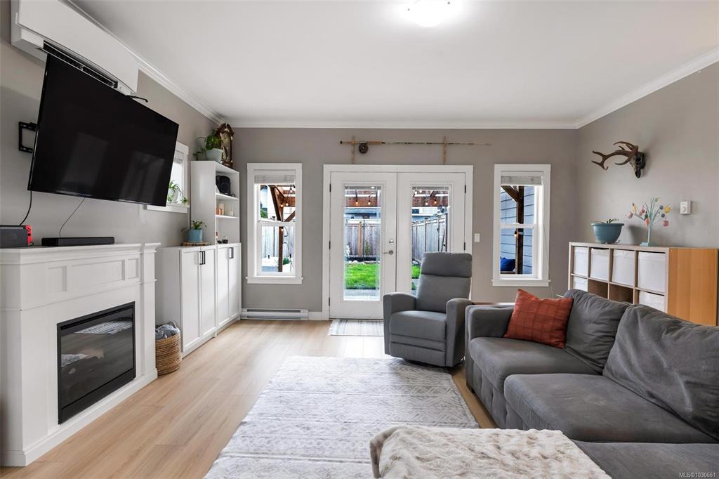 Fifth View of 3281 Piper Rd, Langford, BC, V9C 0H3