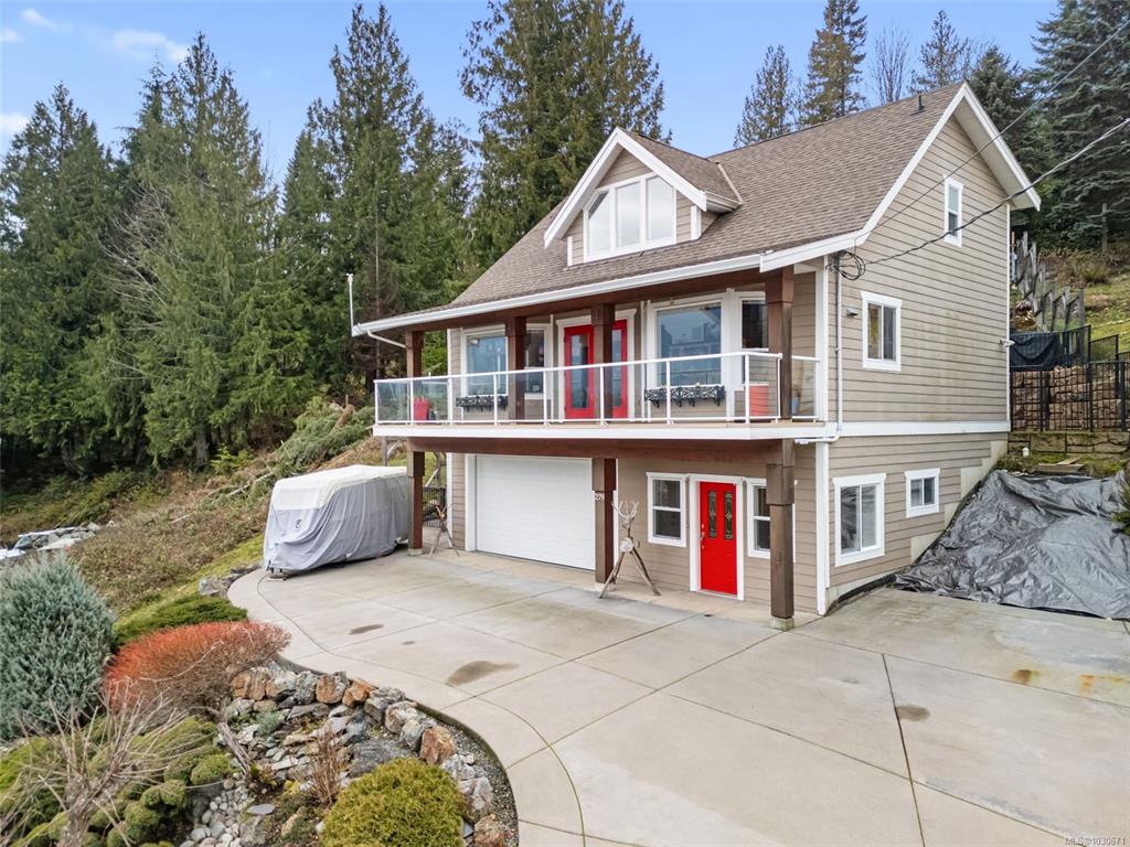 Third View of 279 Castley Hts, Lake Cowichan, BC, V0R 2G0
