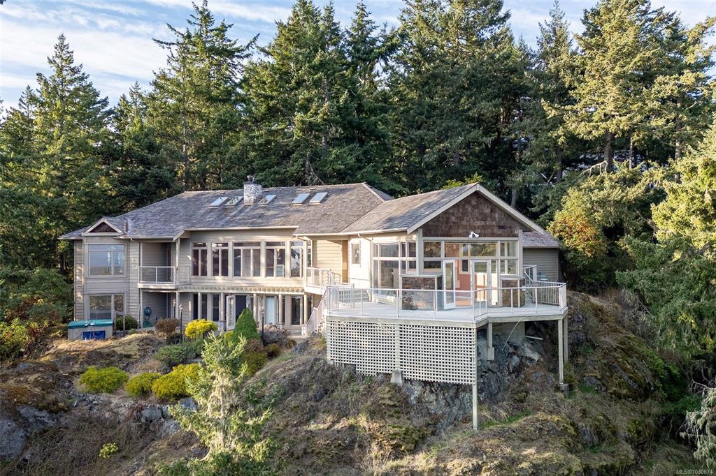 Third View of 558 Wilderness Pl, Sooke, BC, V9Z 1C4