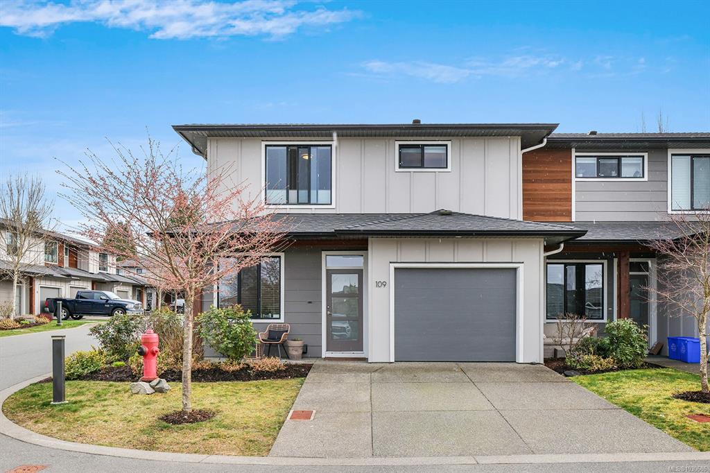2607 Kendal Ave, 1030686, BC,