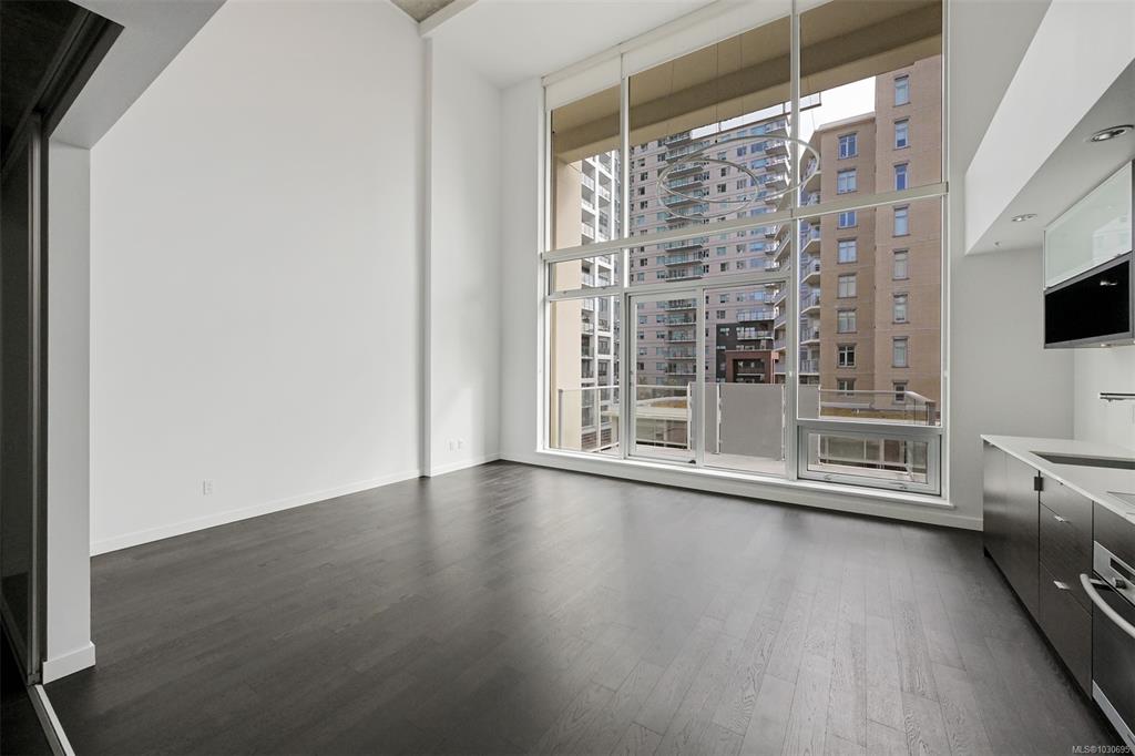 Fifth View of 770 Fisgard St, Victoria, BC, V8W 0B8