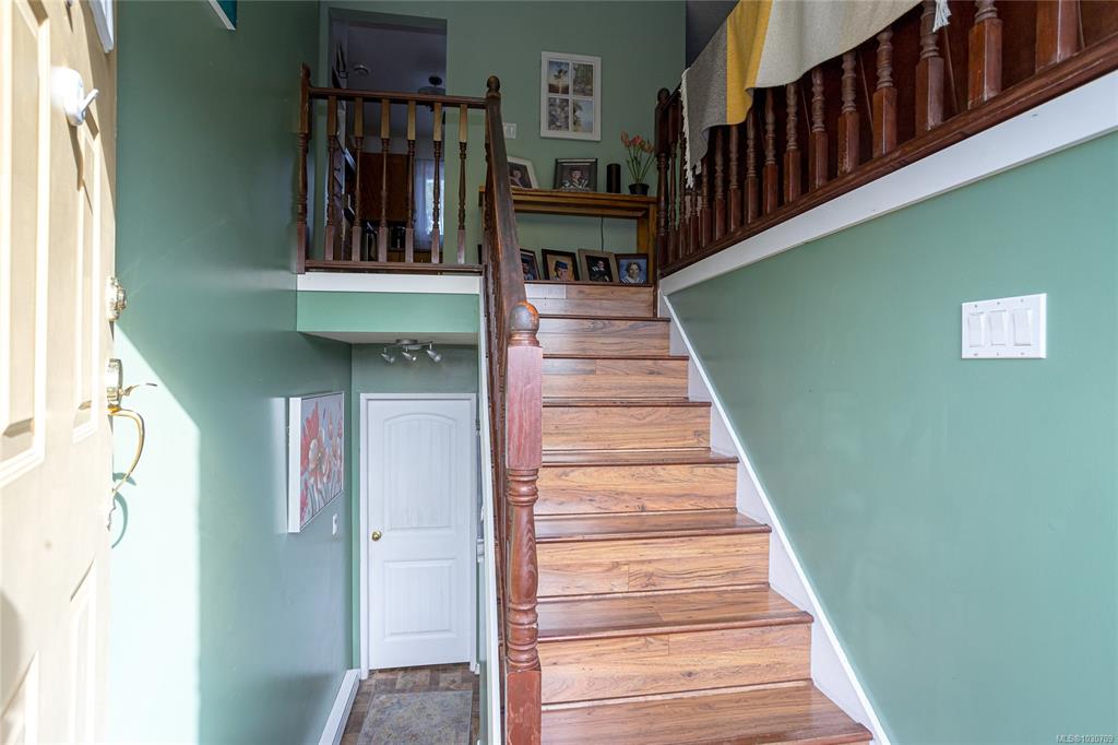 Fifth View of 3267 Cook St, Chemainus, BC, V0R 1K2