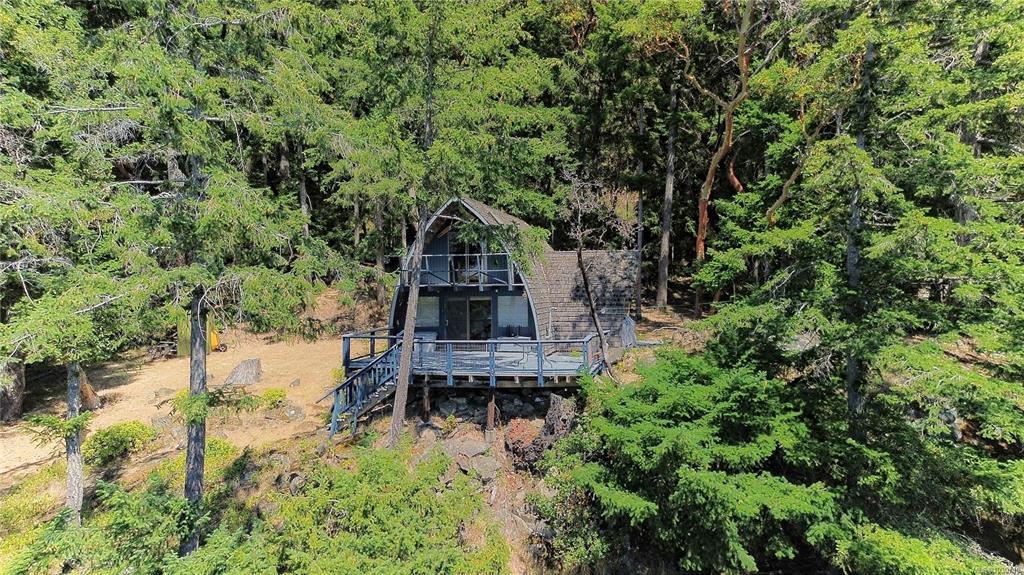 Third View of 155 Mountain Park Dr, Salt Spring, BC, V8K 1G3