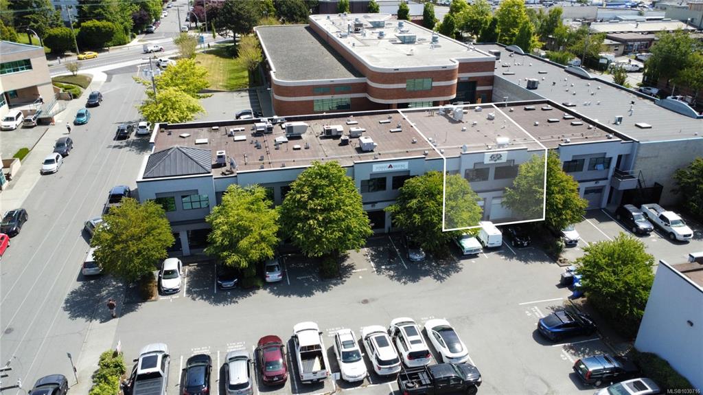 Third View of 415 Dunedin St, Victoria, BC, V8T 5G8