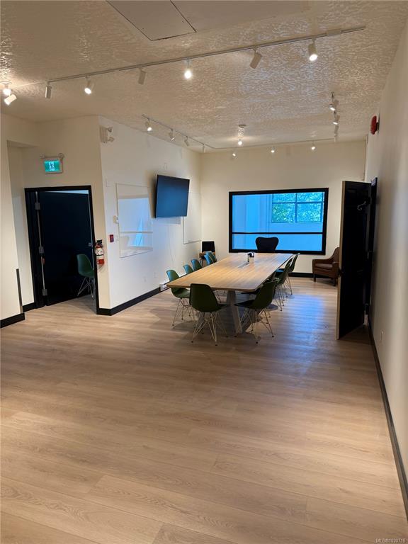 Fifth View of 415 Dunedin St, Victoria, BC, V8T 5G8