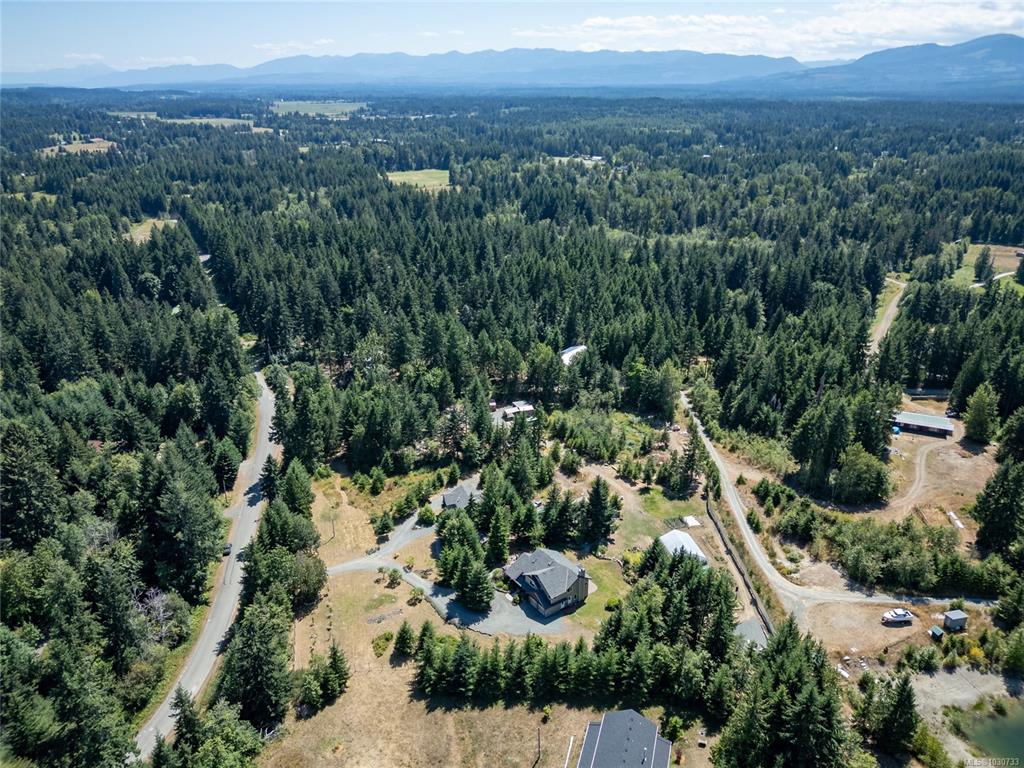 Second View of 7455 Rodger Rd, Merville, BC, V0R 2M0