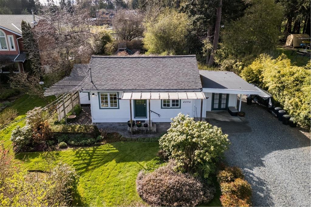 Fifth View of 4096 Balsam Dr, Cobble Hill, BC, V8H 0E8