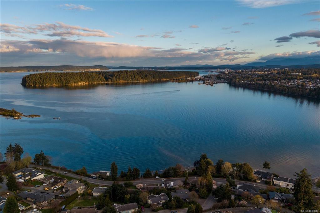 Fifth View of 1460 Sherwood Dr, Nanaimo, BC, V9T 1G7