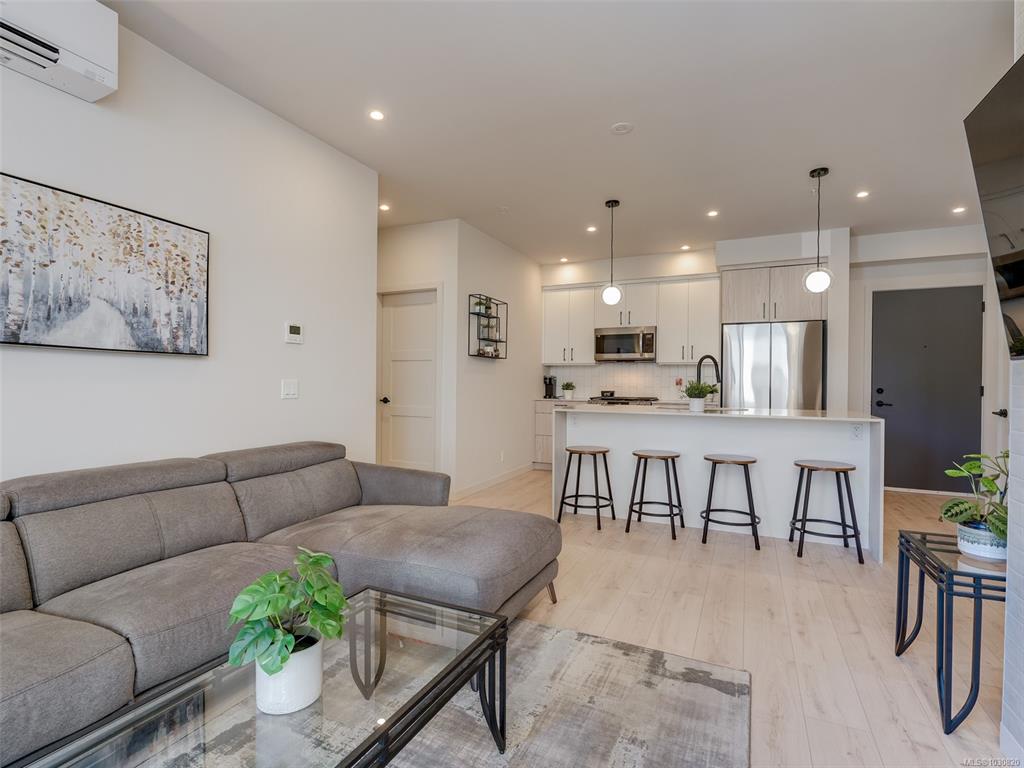 Fifth View of 958 Pharoah Mews, Triple Crown, Langford, BC, V9B 7A1