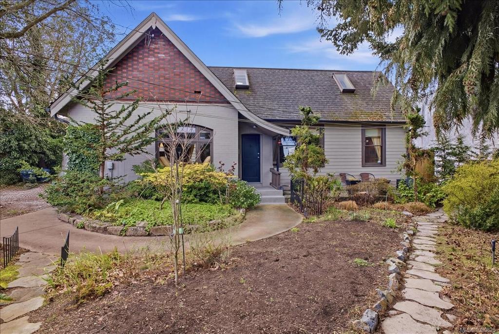 Fourth View of 145 Prideaux St, Nanaimo, BC, V9R 2M8