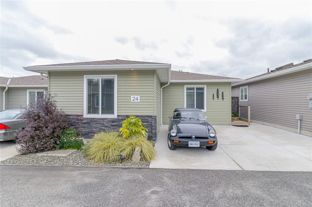 Third View of 7650 Qwuc Chus Lane, STARLITE VILLAGE, Central Saanich, BC, V8M 0B4