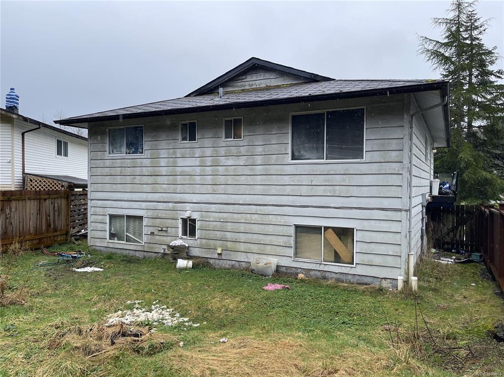 Third View of 9542 Scott St, Port Hardy, BC, V0N 2P0
