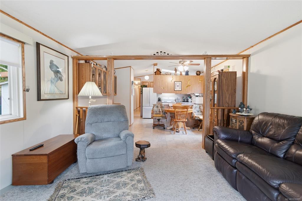 Fourth View of 10325 Lakeshore Rd, Port Alberni, BC, V9Y 8G9