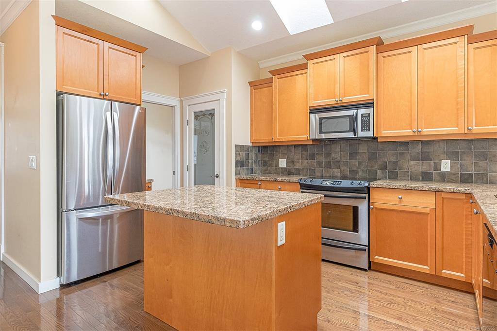 Fifth View of 500 Russell Rd, Ladysmith, BC, V9G 1W3