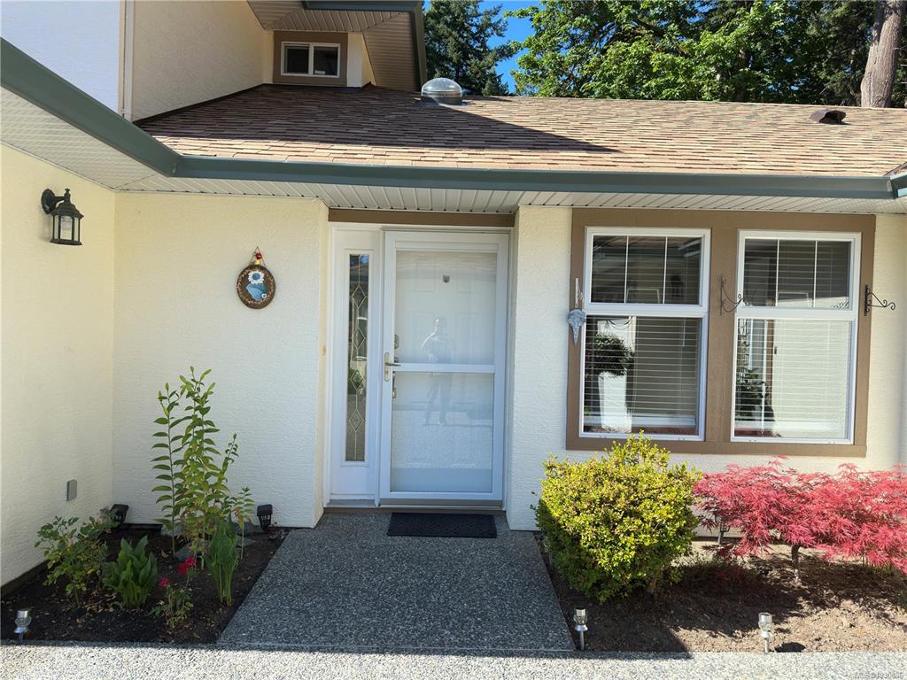 Third View of 2121 Tzouhalem Rd, Duncan, BC, V9L 5J5