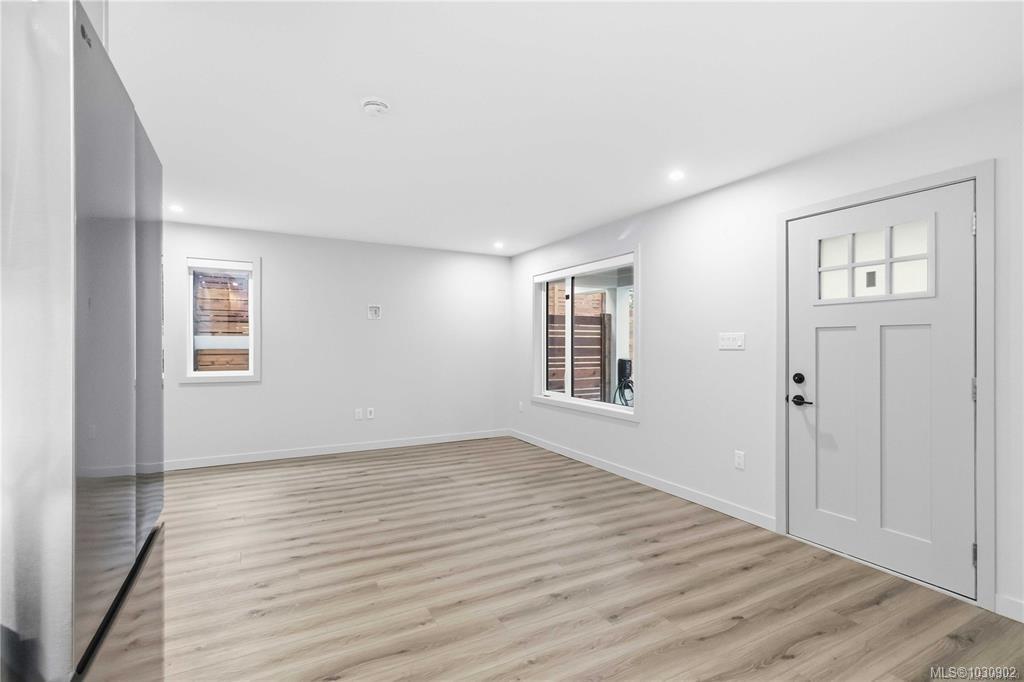 Fourth View of 1789 Emerson St, 1789 Emerson, Victoria, BC, V8R 2C2