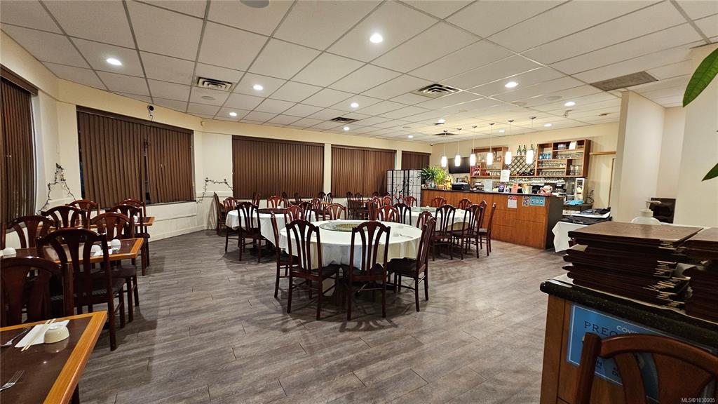 MLS® listing #30945882 for sale located at 1515 Cook St