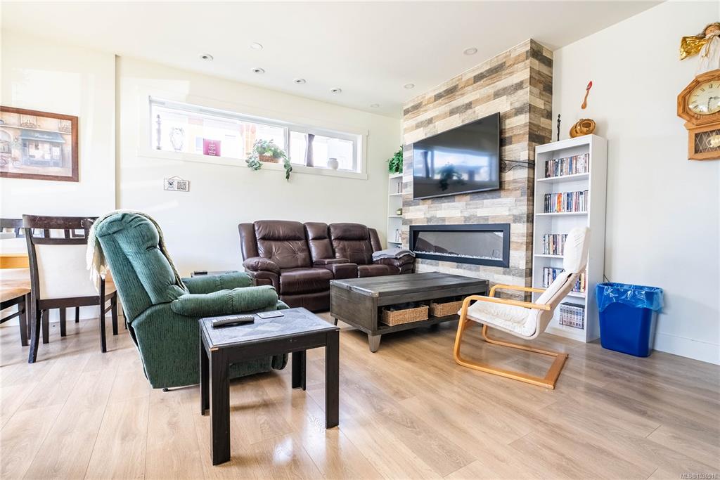 Fourth View of 3321 Radiant Way, Langford, BC, V9C 2W4