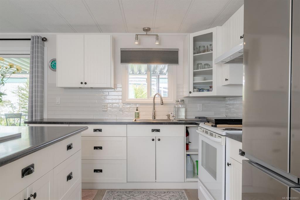 Fifth View of 10980 Westdowne Rd, Ladysmith, BC, V9G 1X2