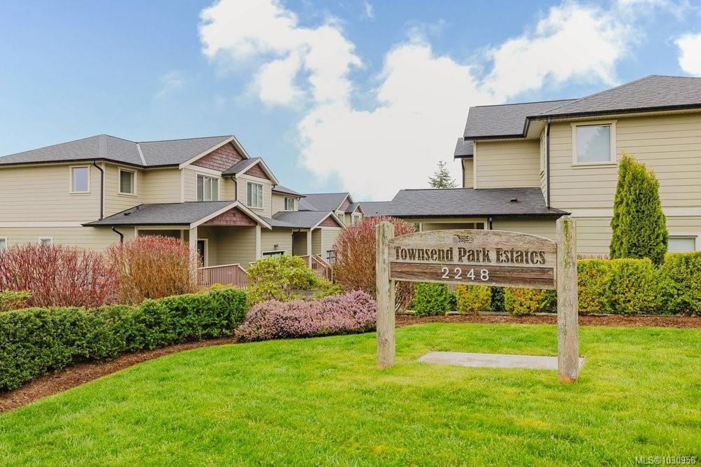 Third View of 2248 Townsend Rd, Sooke, BC, V9Z 0H4