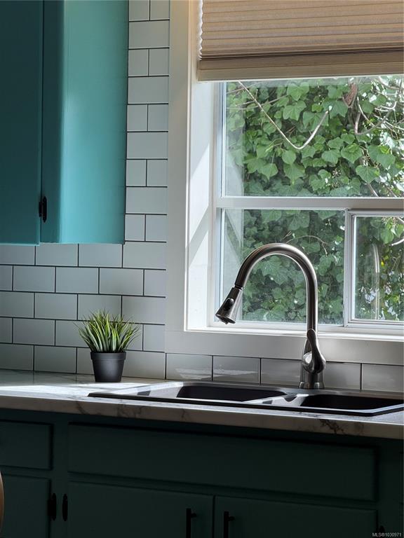 Fourth View of 270 Beech Ave, Duncan, BC, V9L 3J5