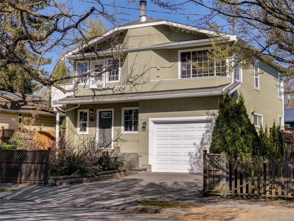 Third View of 621 Pine St, Victoria, BC, V9A 2Z9