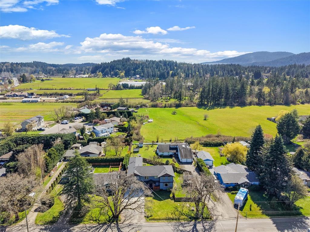 Fourth View of 1287 Marchant Rd, Central Saanich, BC, V8M 1G5