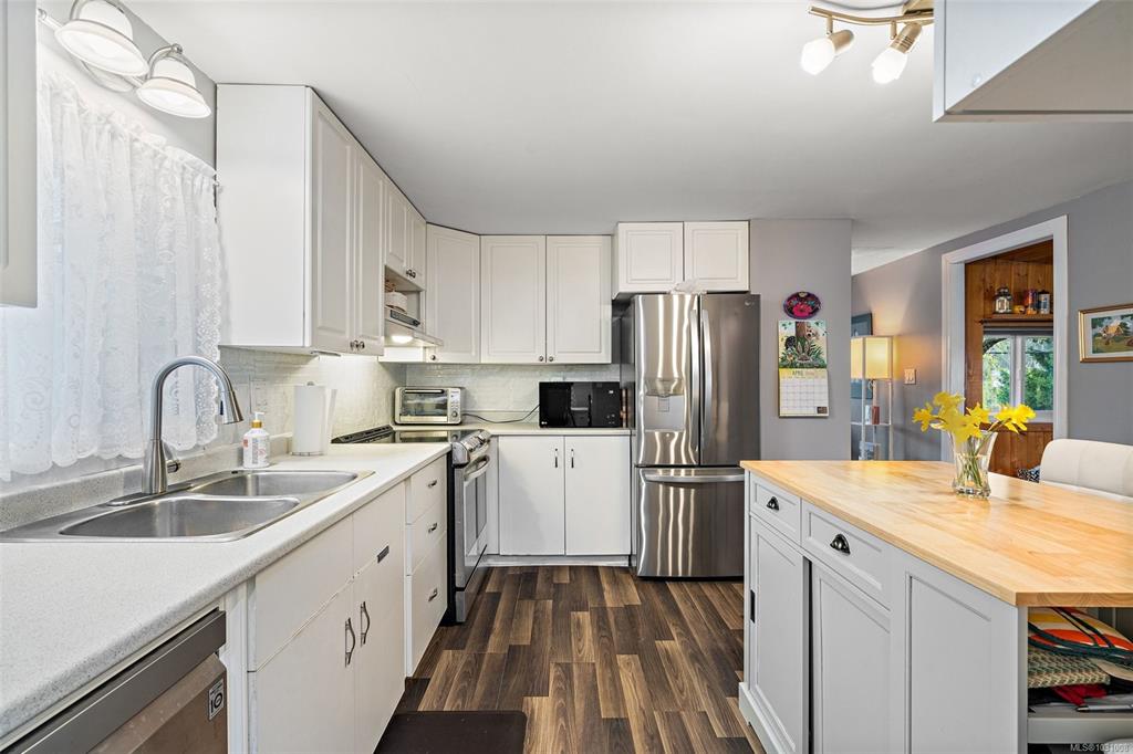 Fifth View of 6947 Grant Rd W, Sooke, BC, V9Z 0P2