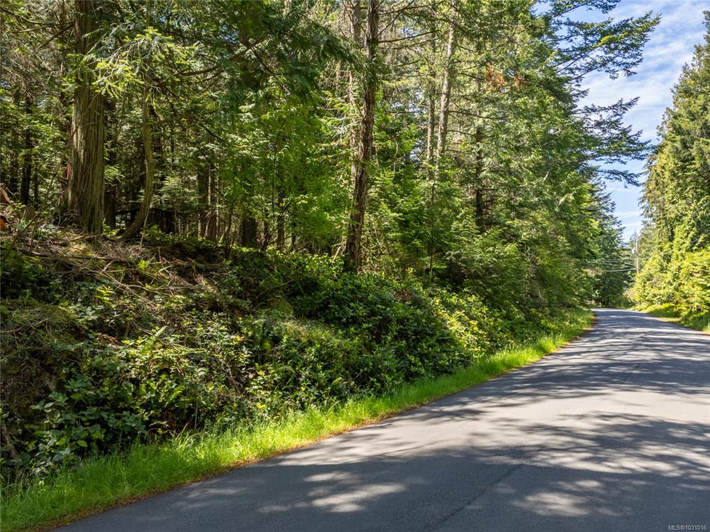 638 Tumbo Channel Rd, 1031016, BC,