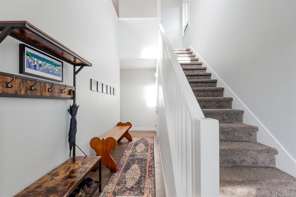 Third View of 5865 Sycamore St, Duncan, BC, V9L 3E3