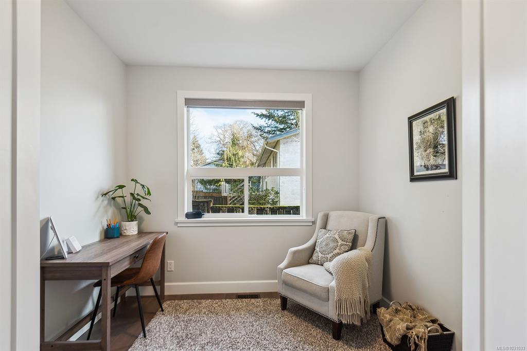 Fifth View of 5865 Sycamore St, Duncan, BC, V9L 3E3