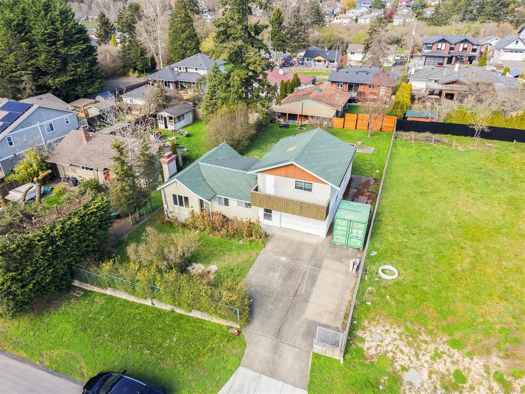 Fourth View of 730 Violet Ave, Saanich, BC, V8Z 2R3