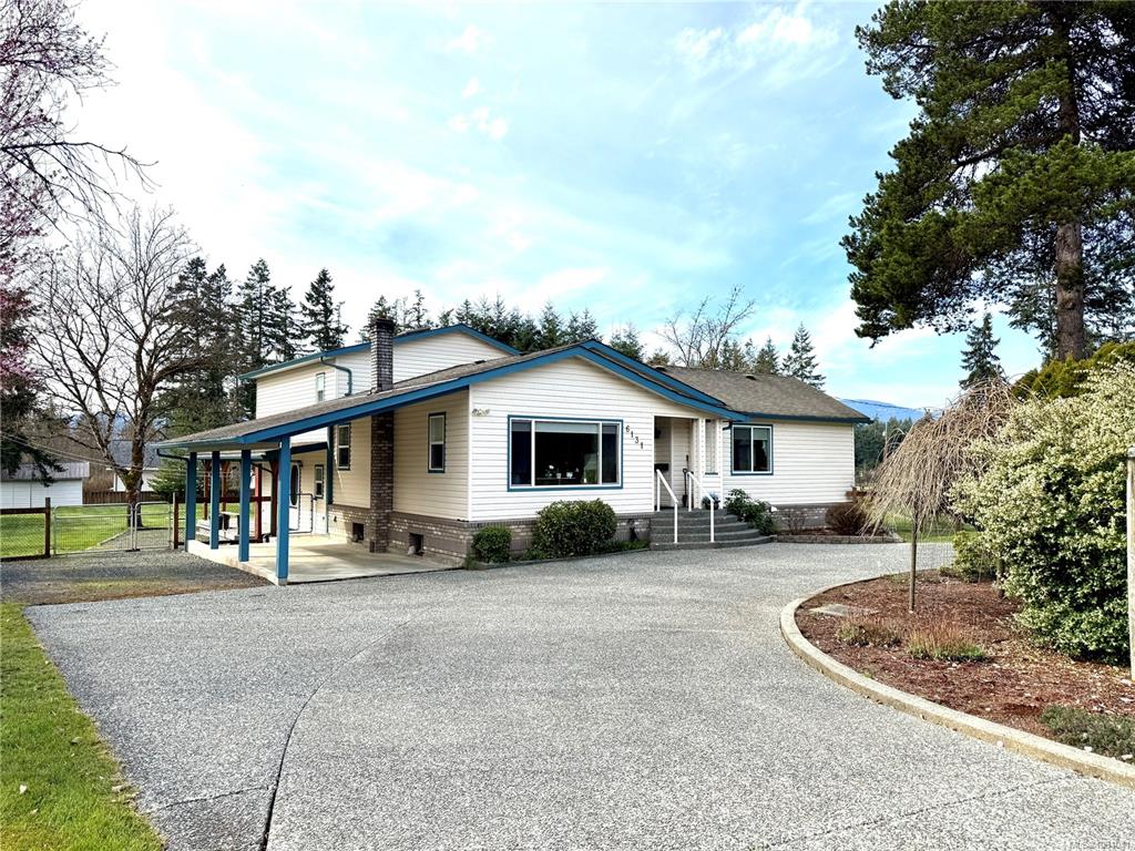 Second View of 6131 Drinkwater Rd, Port Alberni, BC, V9Y 8W6