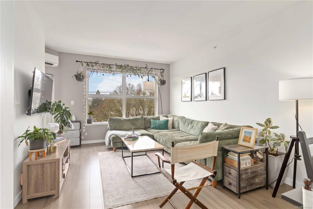 Second View of 2871 Jacklin Rd, Utopia, Langford, BC, V9B 5R8