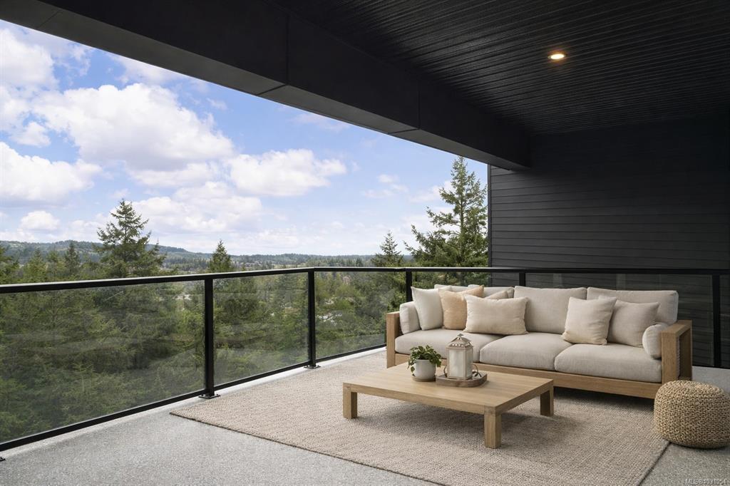 2341 Bear Mountain Pkwy, 1031054, BC,