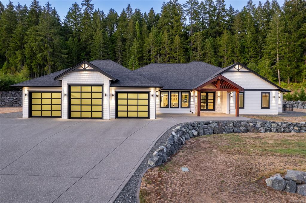 Third View of 6127 Chase Dr, Port Alberni, BC, V9Y 0C2