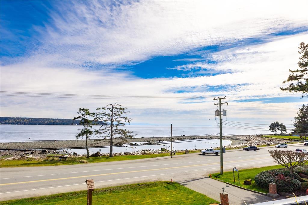 Fifth View of 622 Island Hwy S, Cartier Place, Campbell River, BC, V9W 1A6