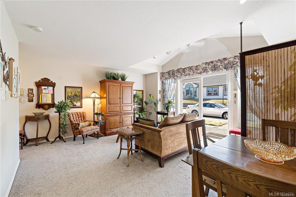 Fifth View of 264 Mcvickers St, Emerald Estates, Parksville, BC, V9N 2N5