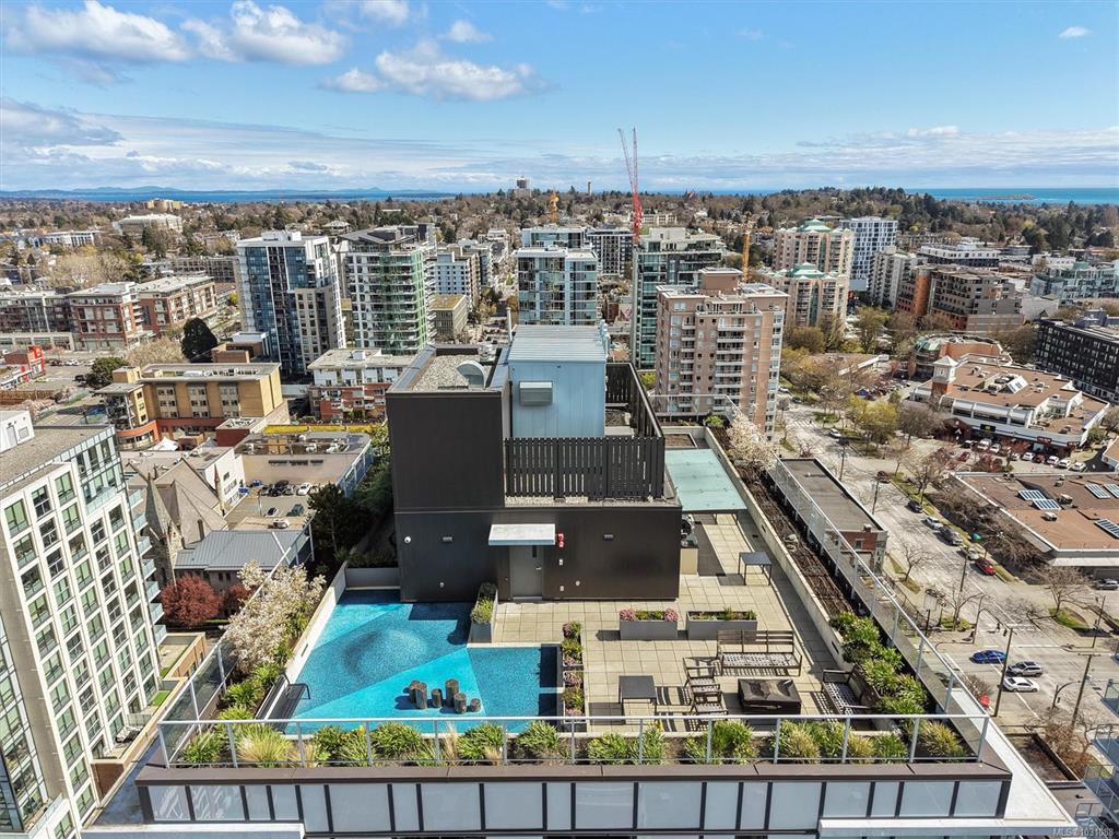 Third View of 845 Johnson St, Victoria, BC, V8W 0G3