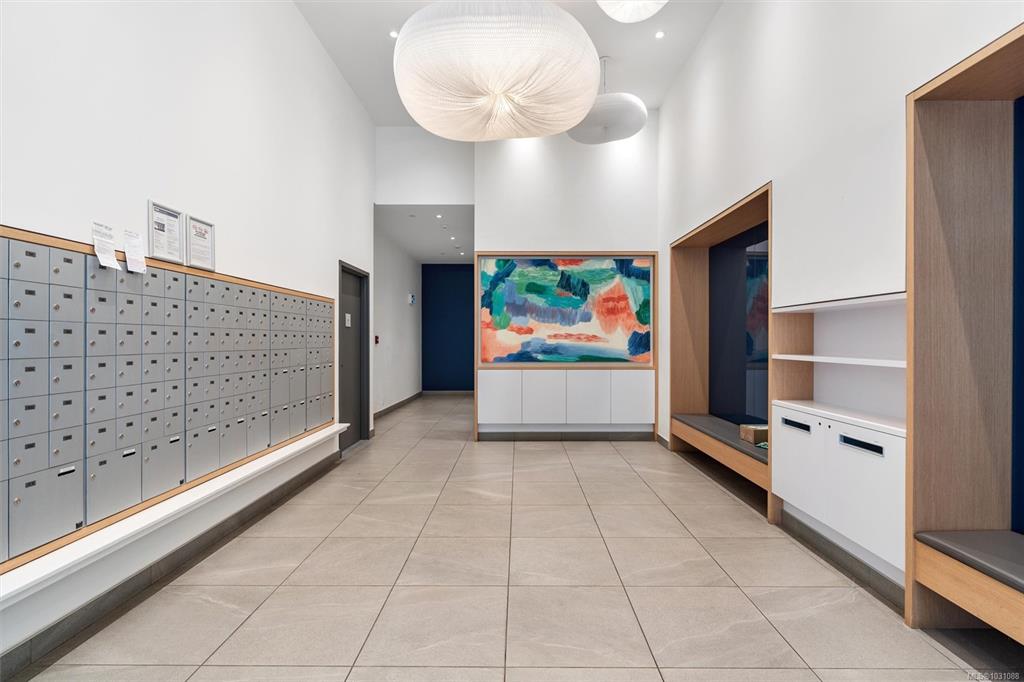 Fifth View of 845 Johnson St, Victoria, BC, V8W 0G3