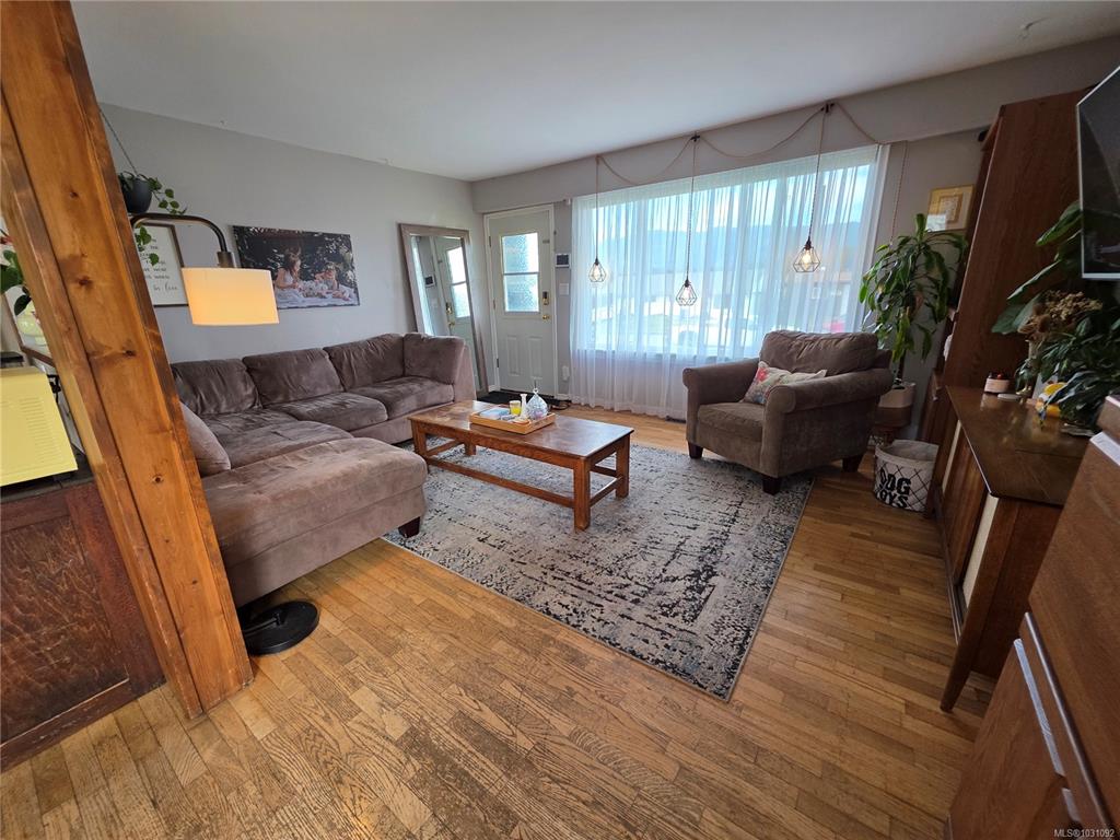 Third View of 3810 Craig Rd, Port Alberni, BC, V9Y 5Y8